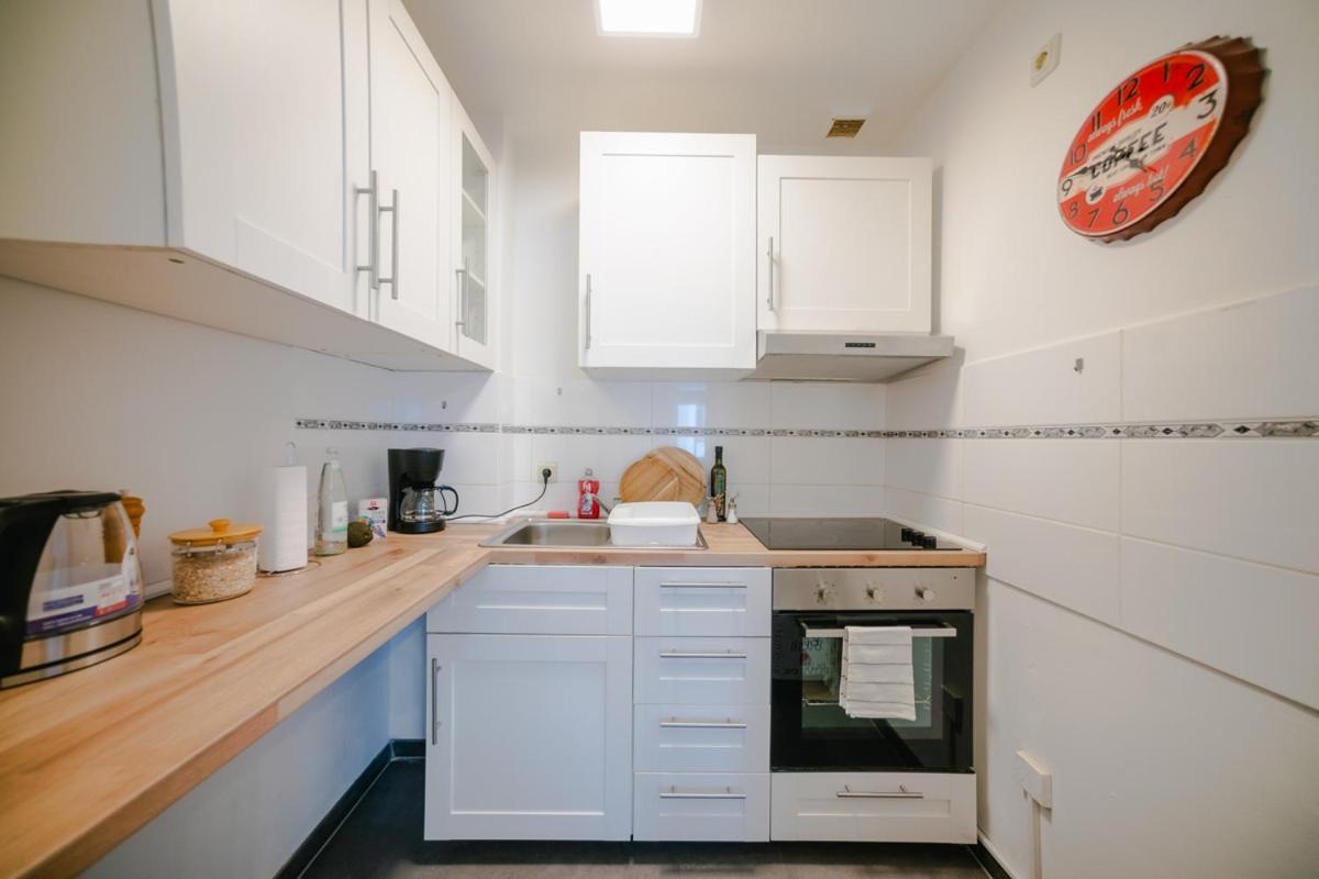 Ferienwohnung Laura In Gera Fuer Bis Zu 4 Personen - Neu Renoviert Eksteriør billede