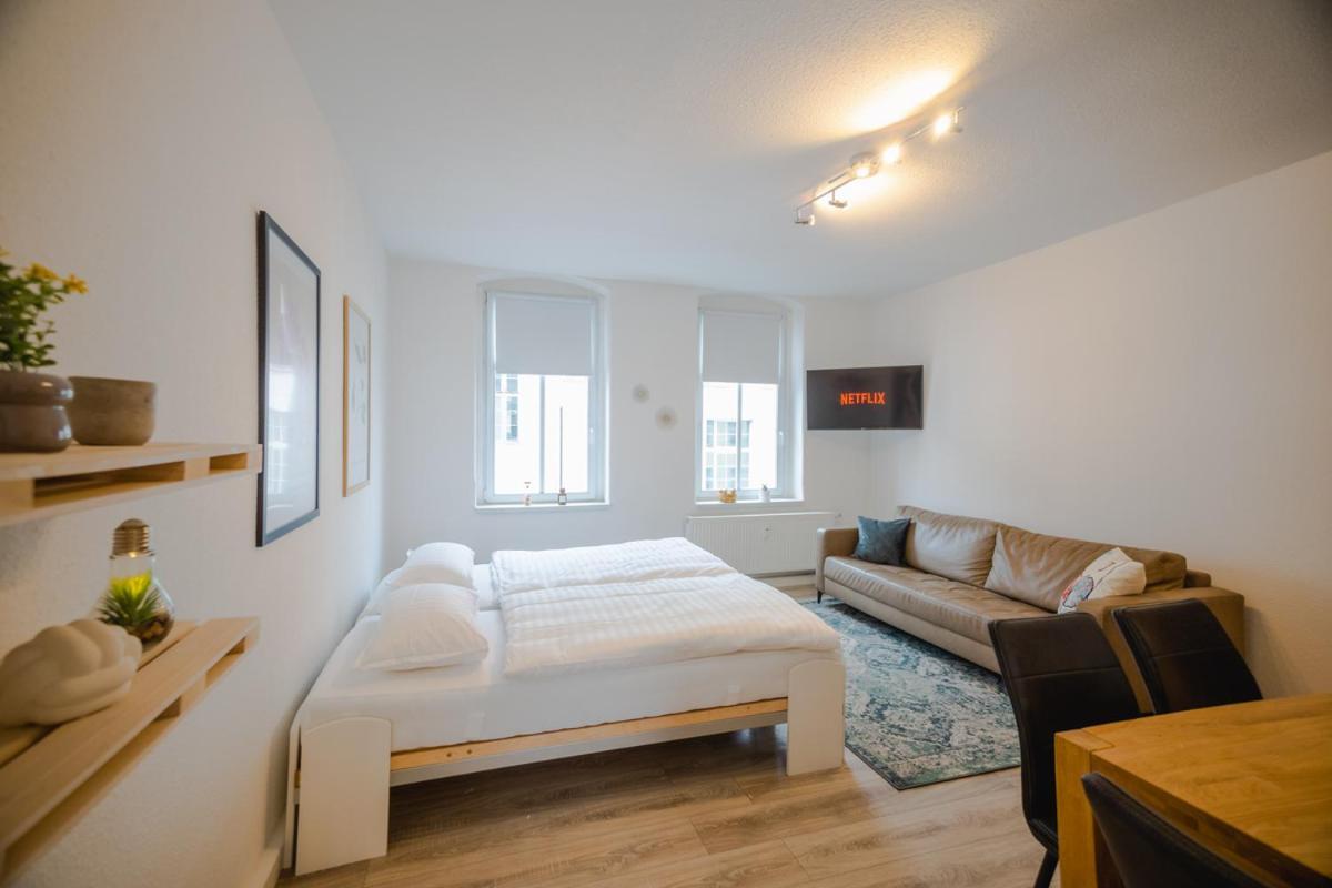 Ferienwohnung Laura In Gera Fuer Bis Zu 4 Personen - Neu Renoviert Eksteriør billede
