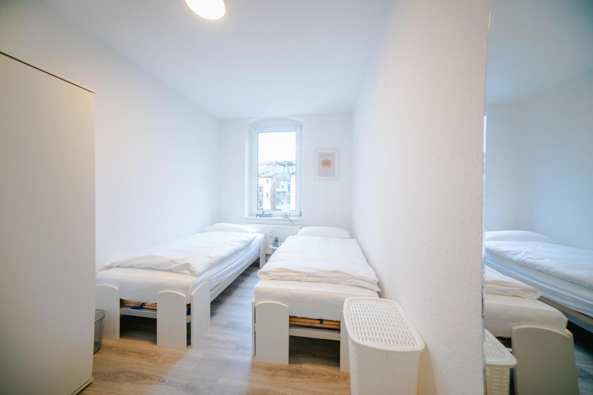 Ferienwohnung Laura In Gera Fuer Bis Zu 4 Personen - Neu Renoviert Eksteriør billede